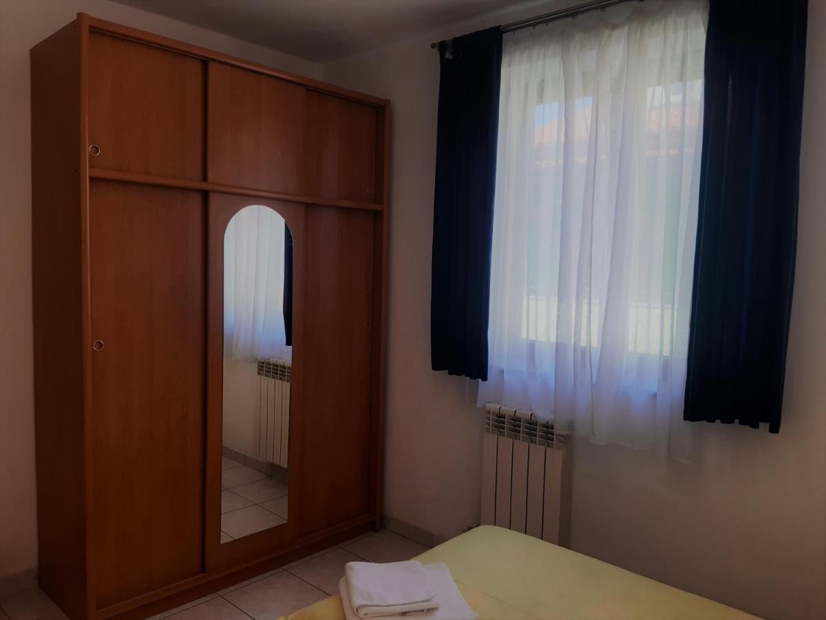 Apartments Barbara Gregovica Pula Ngoại thất bức ảnh