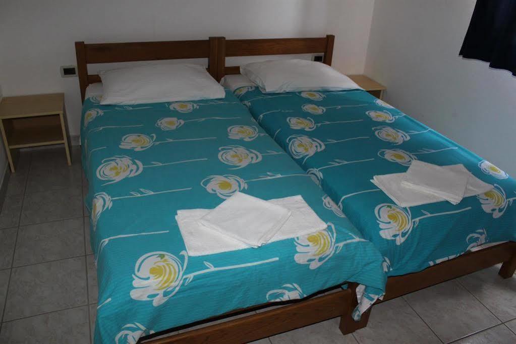 Apartments Barbara Gregovica Pula Ngoại thất bức ảnh