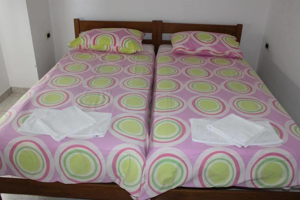 Apartments Barbara Gregovica Pula Ngoại thất bức ảnh